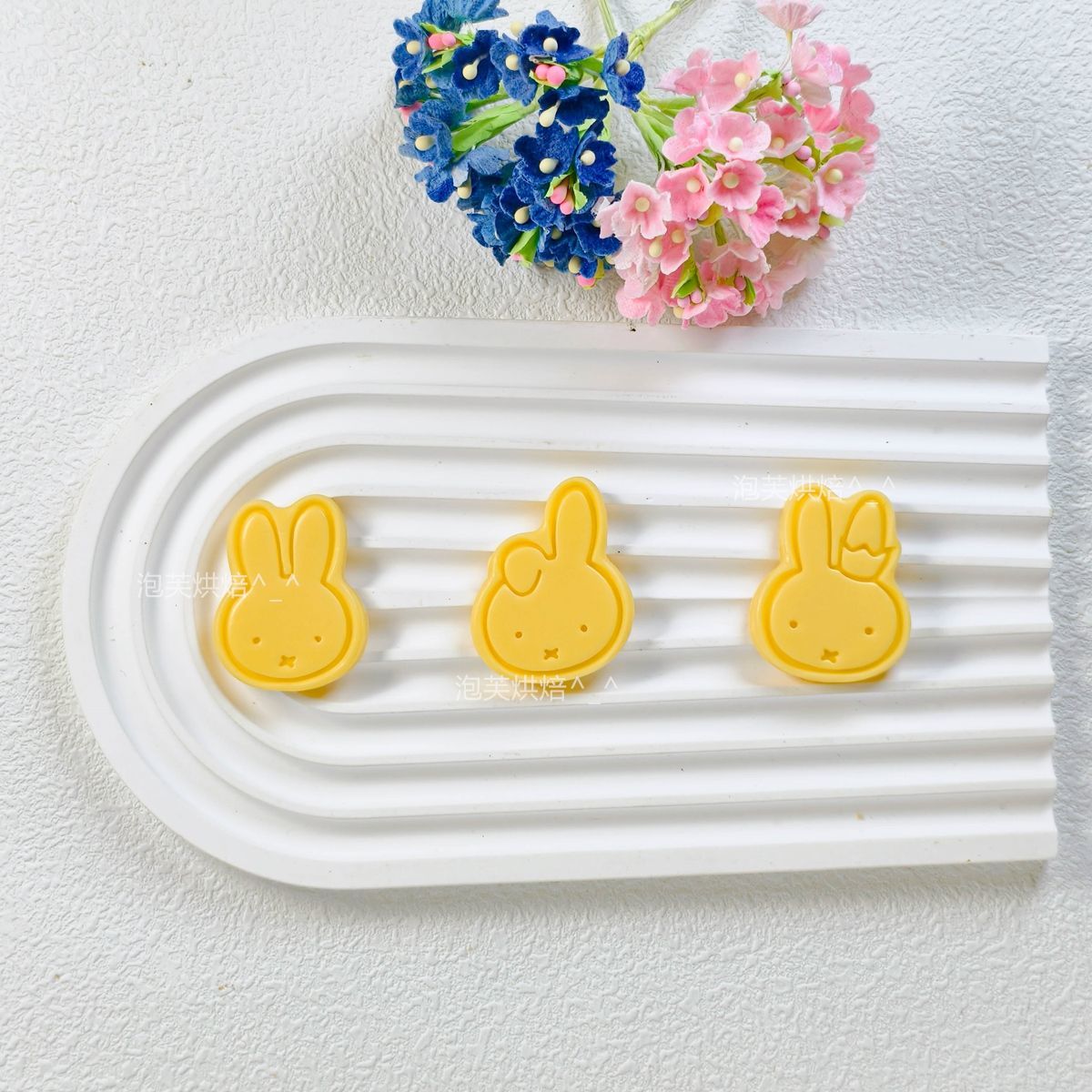 Cute 3D Press Cookie Mold with - Kitchen Appliances For Baking 评论和价格